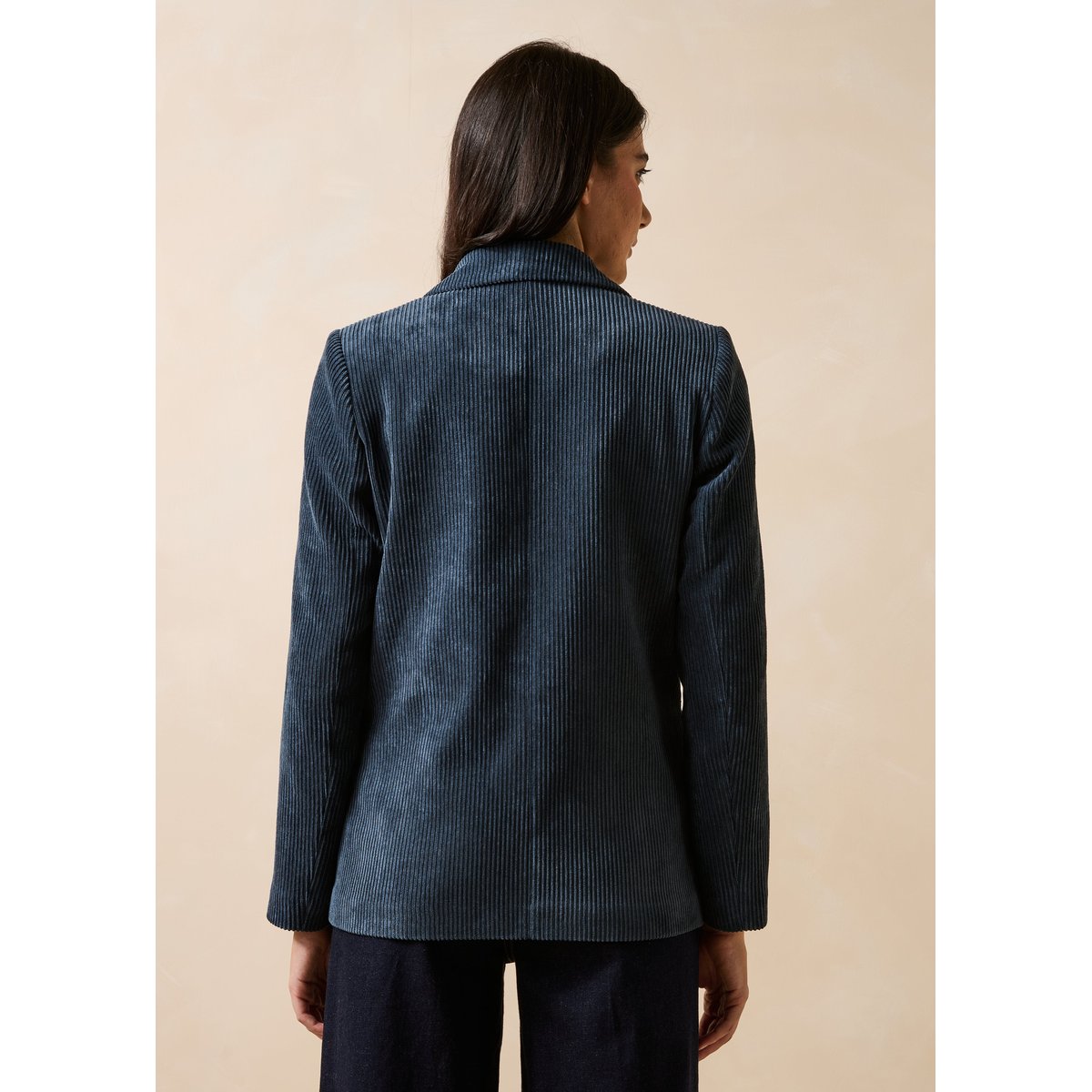 Veste tailleur en velours manches longues bleu acier, LA FEE MARABOUTEE