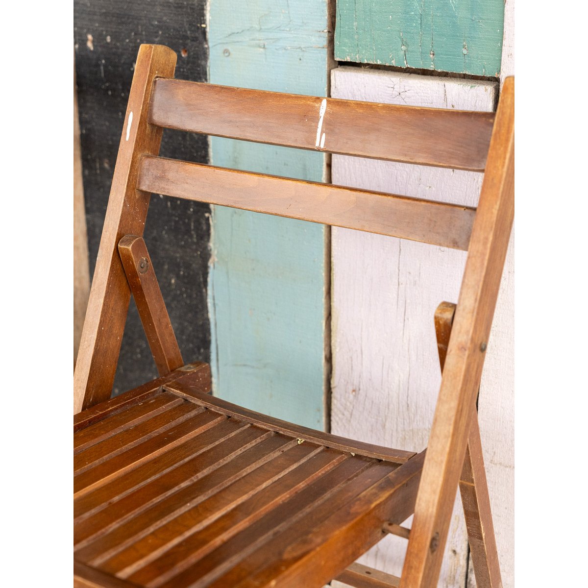 Lot de 5 chaises en bois Claude N°1412 - Bon état bois foncé, DEBONGOUT