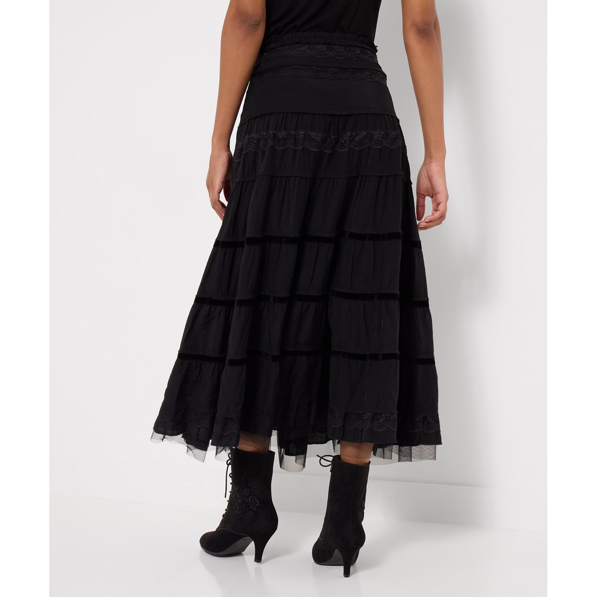 Jupe Longue en Dentelle Étagée à Sous-Couche en Tulle noir, JOE BROWNS