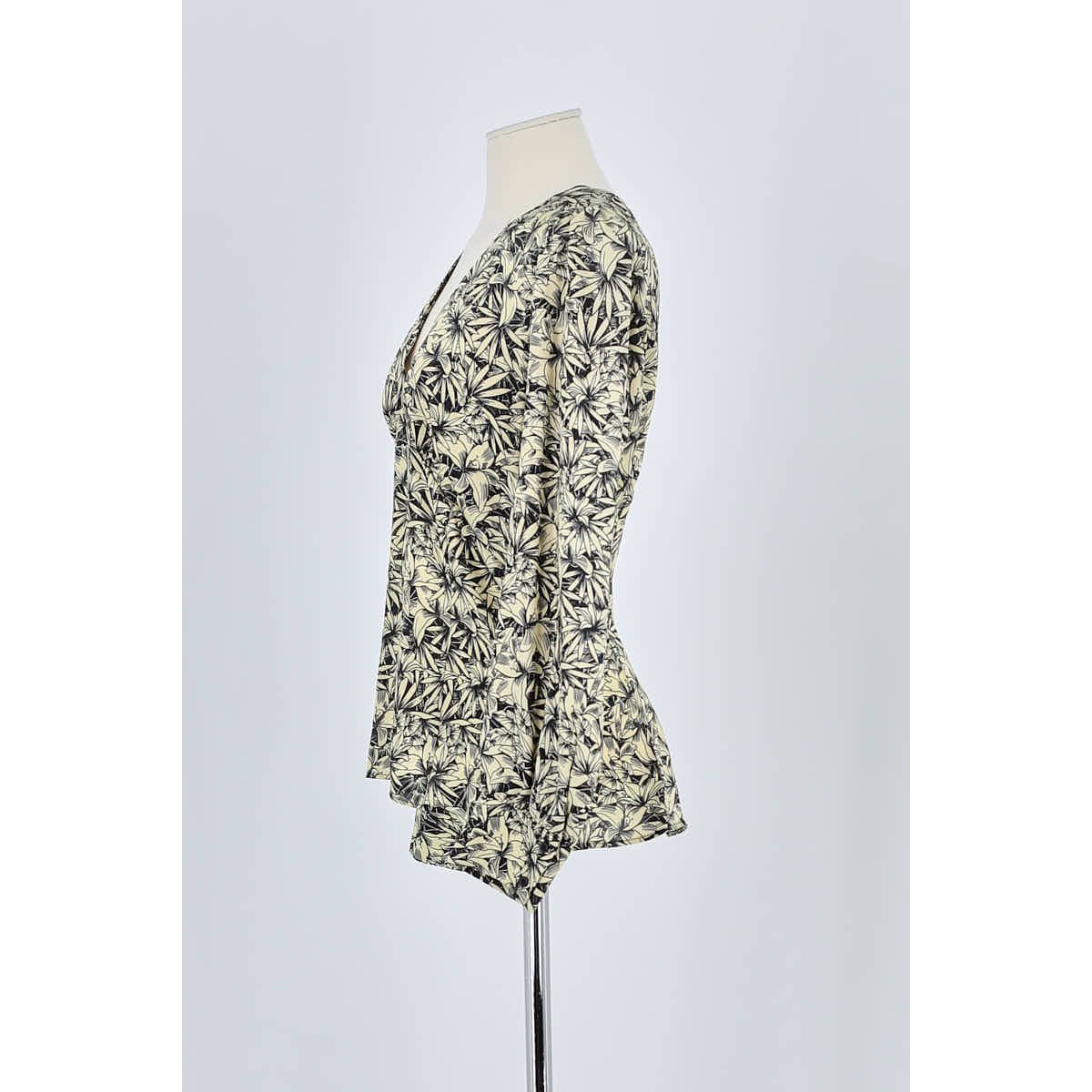 T-shirt - Bon État beige, TARA JARMON