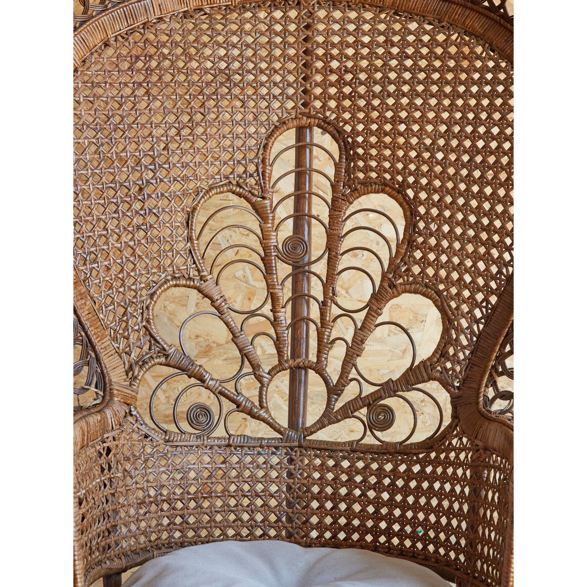 Fauteuil en osier Emmanuel N°19 - Bon état bois foncé, DEBONGOUT