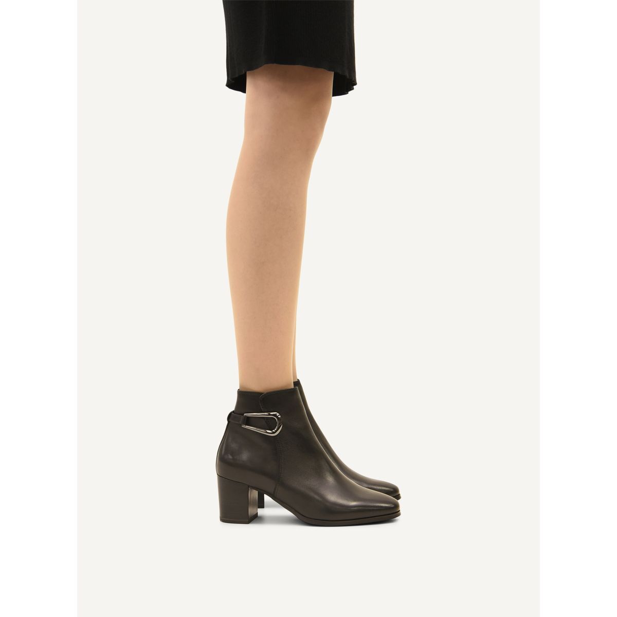 Bottine en cuir noir nappa, CAPRICE