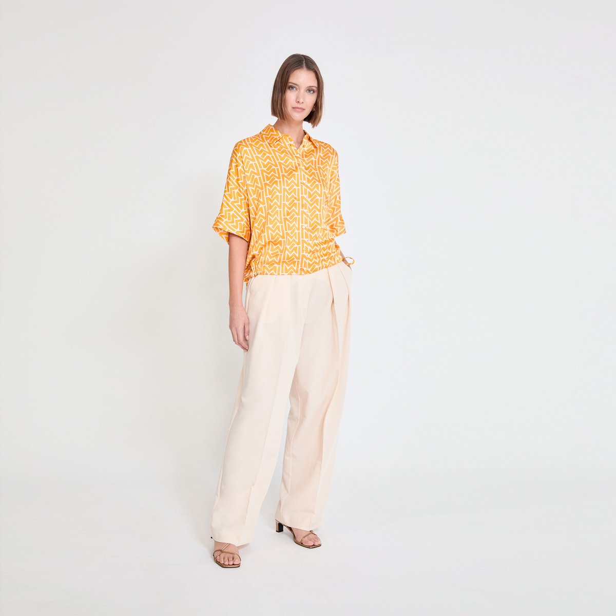 Chemise fluide imprimée avec lien de resserrage sur la taille jaune, LOLA CASADEMUNT