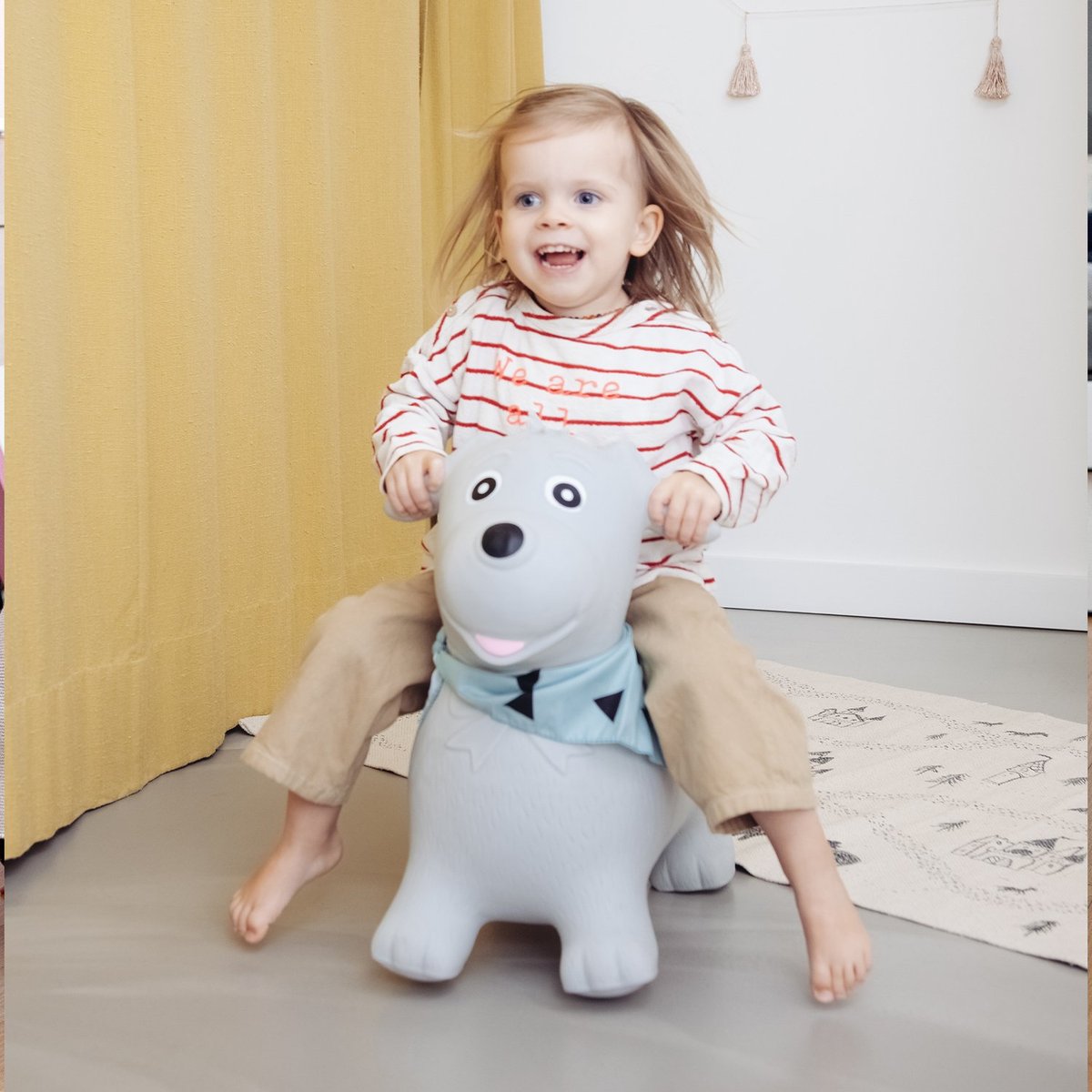 porteur gonflable,  Chien gris, KINDSGUT