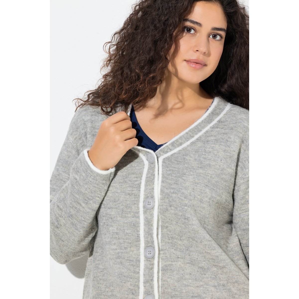 Cardigan encolure en V et manches longues gris clair chiné, ULLA POPKEN