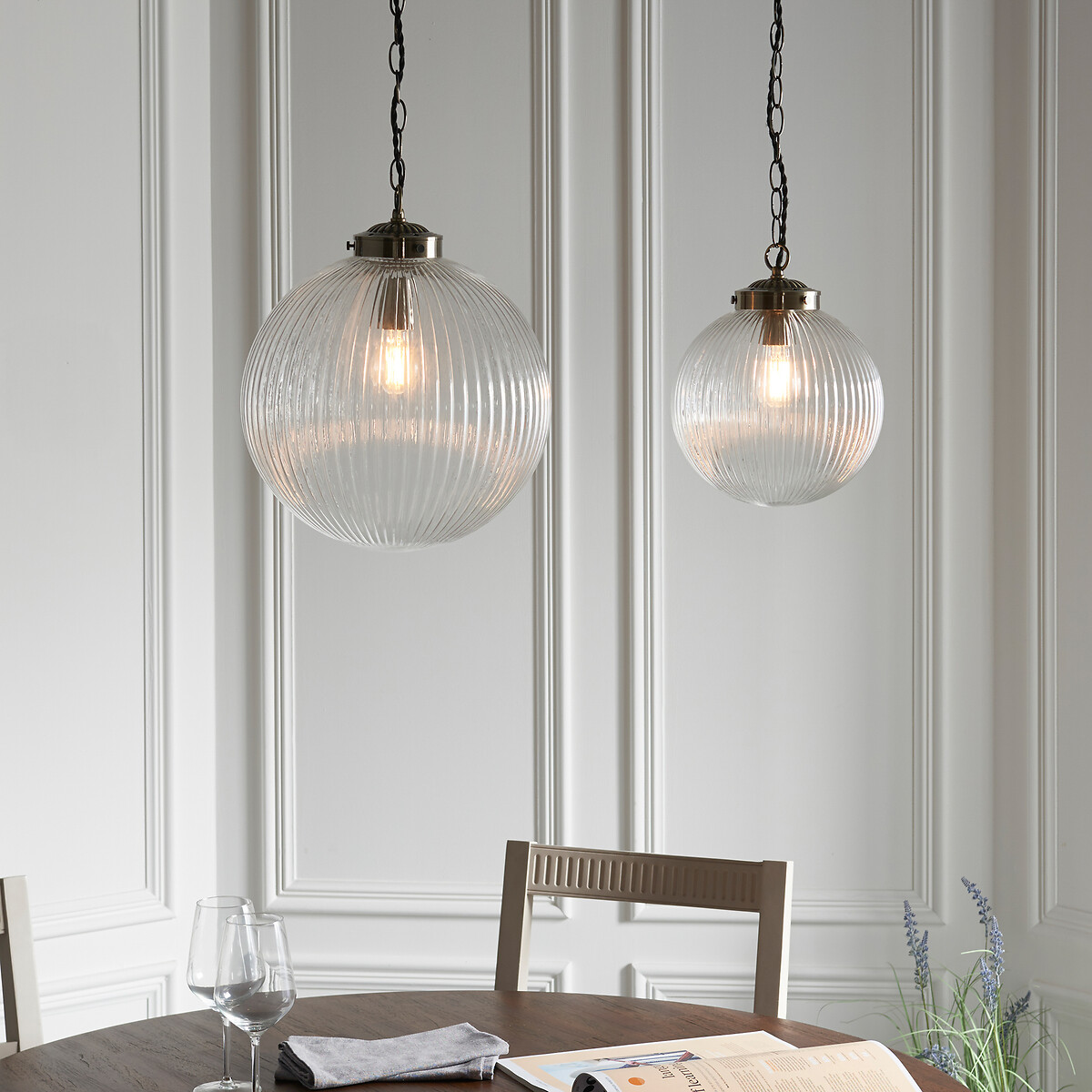 Brendon Ribbed Glass Pendant Light aged brass, ÉDITÉ