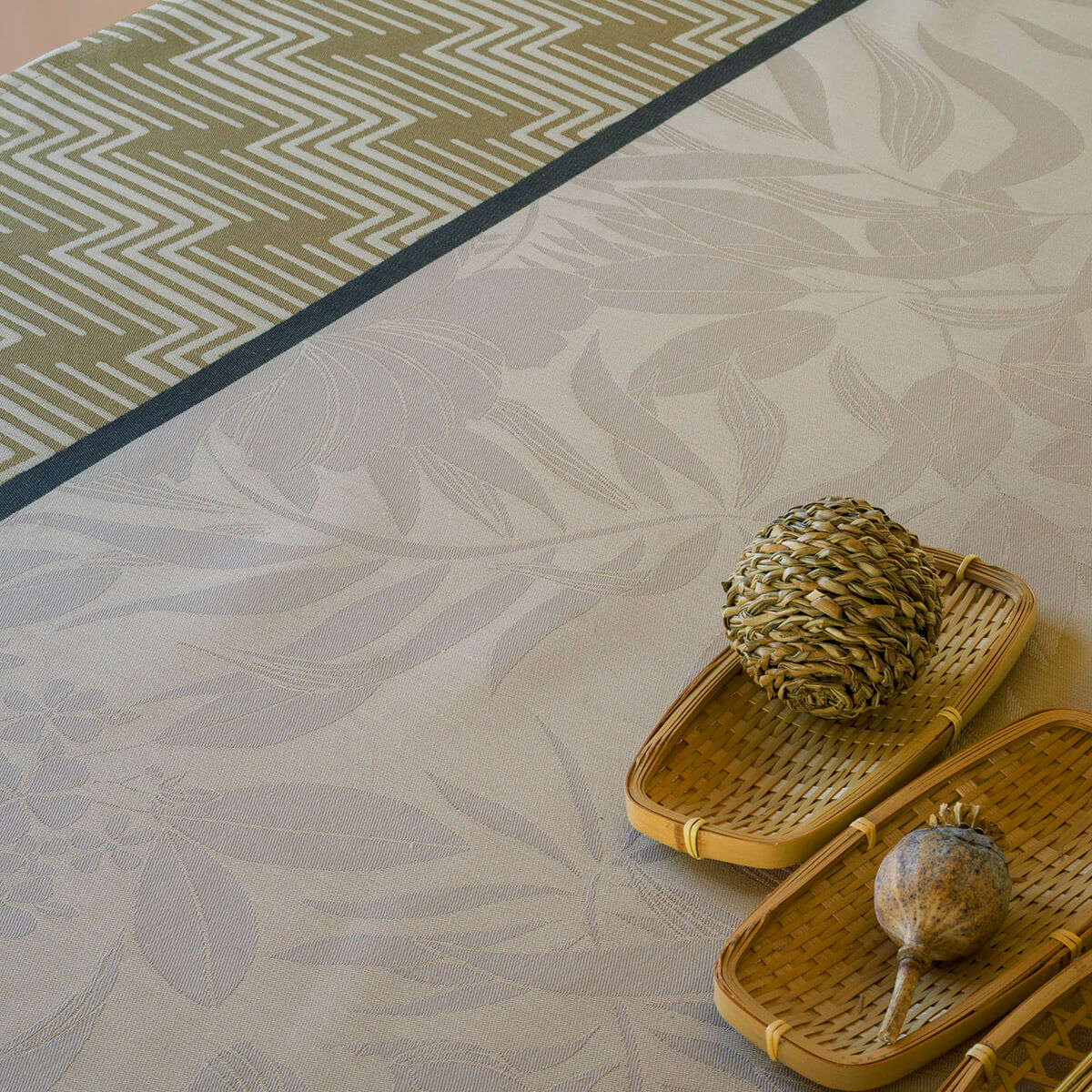 Nappe en Coton, NATURE URBAINE chene, LE JACQUARD FRANCAIS