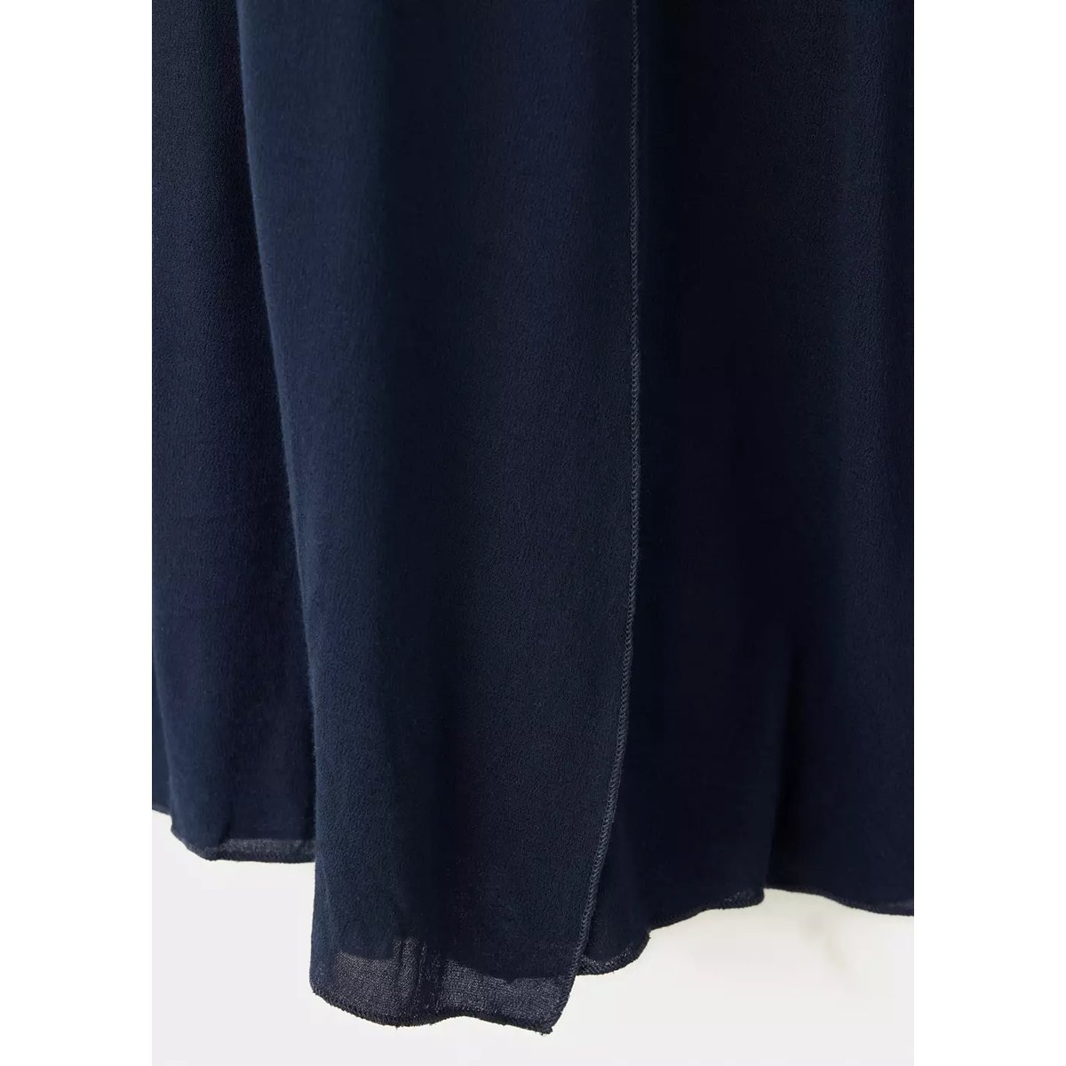 Jupe en mousseline avec coutures bleu marine, MANGO TEEN