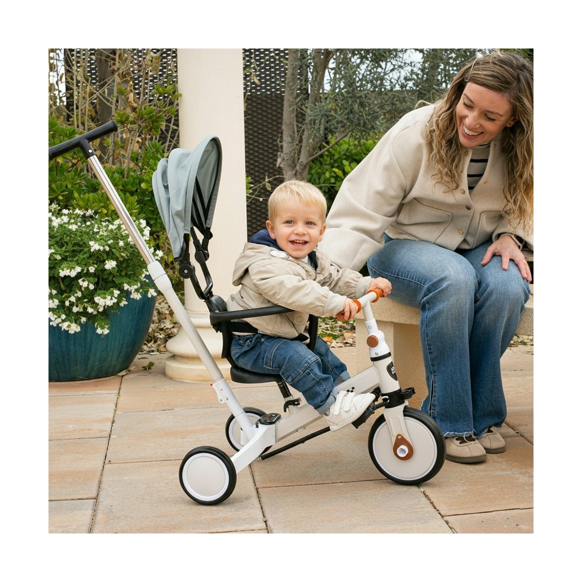 Tricycle évolutif multifonction - rose - canne parentale multicolore, INTERBABY