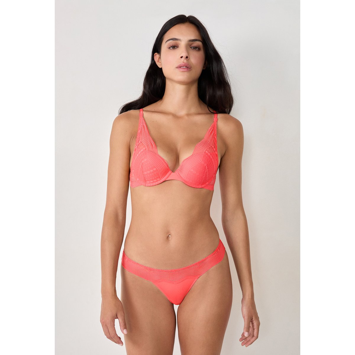 Tanga avec dentelle ENVERGURE corail, ETAM