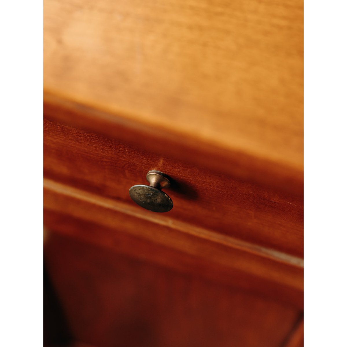 Buffet d'angle en bois Gilbert N°423 - Bon état bois, DEBONGOUT