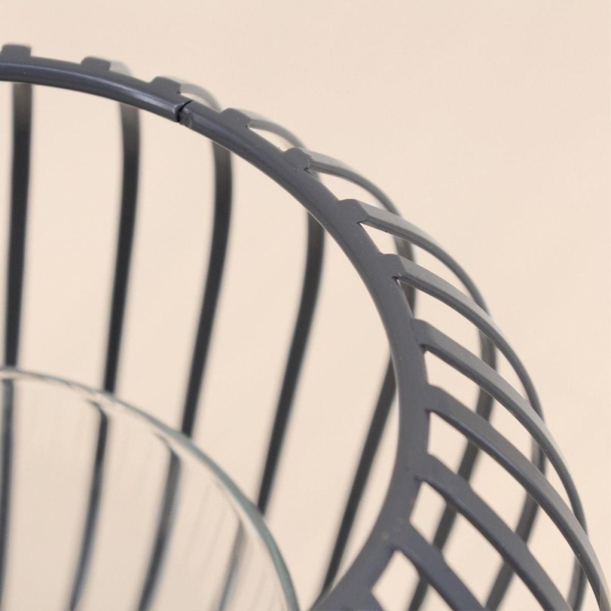 Lanterne ronde en métal filaire gris, ORNAMI
