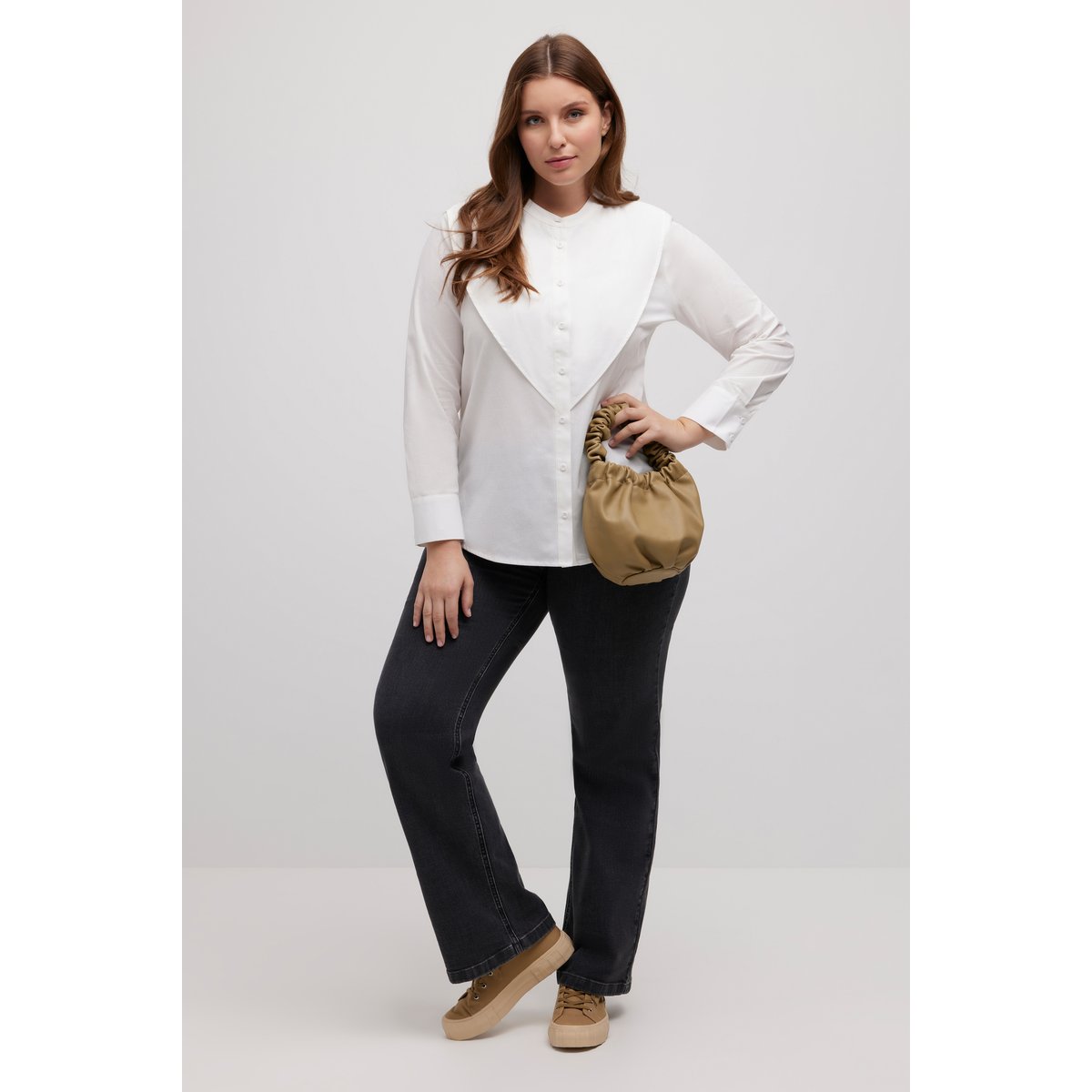 Chemisier, plastron, col montant blanc cassé, ULLA POPKEN