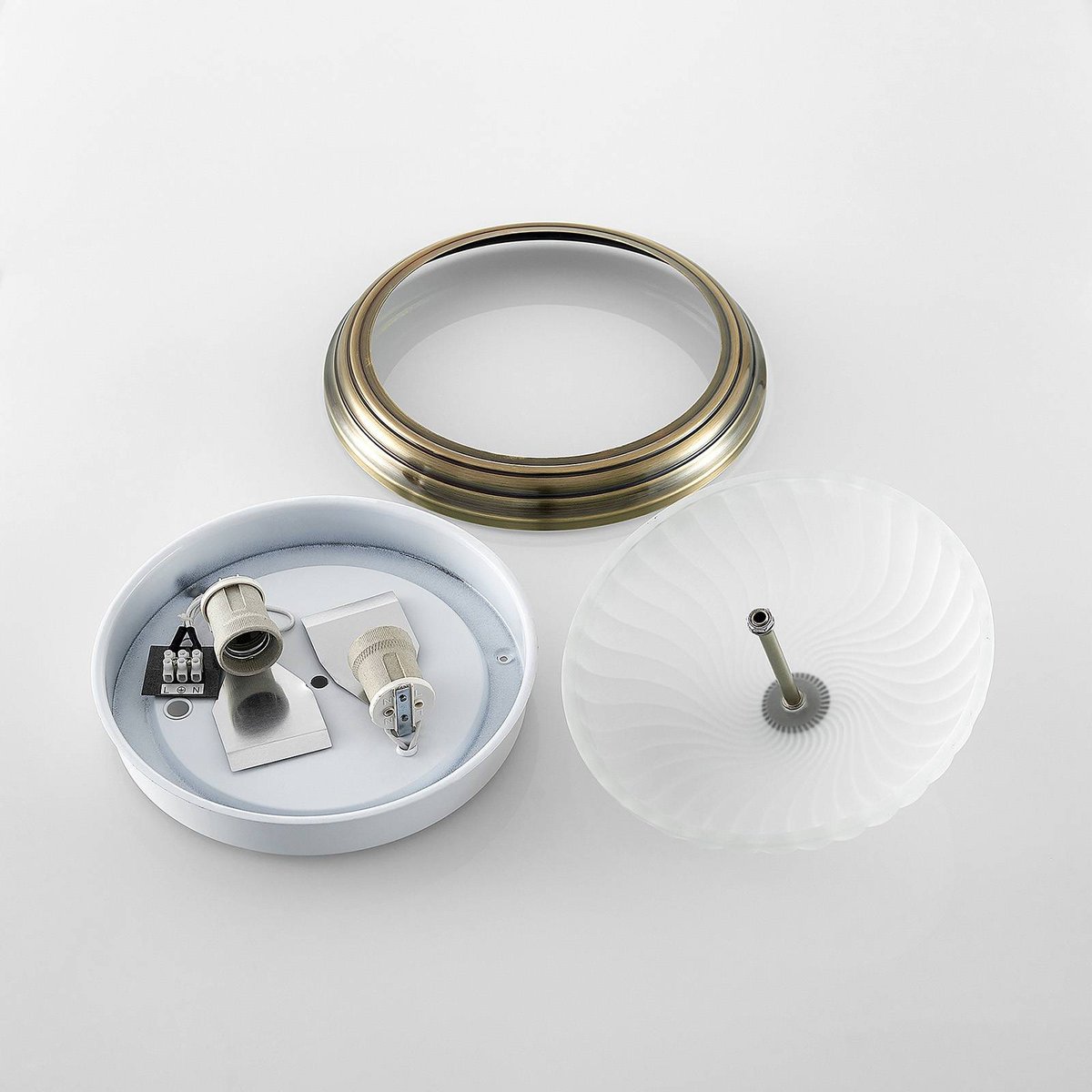 Plafonnier antique, Pakka laiton antique, blanc opale, LINDBY