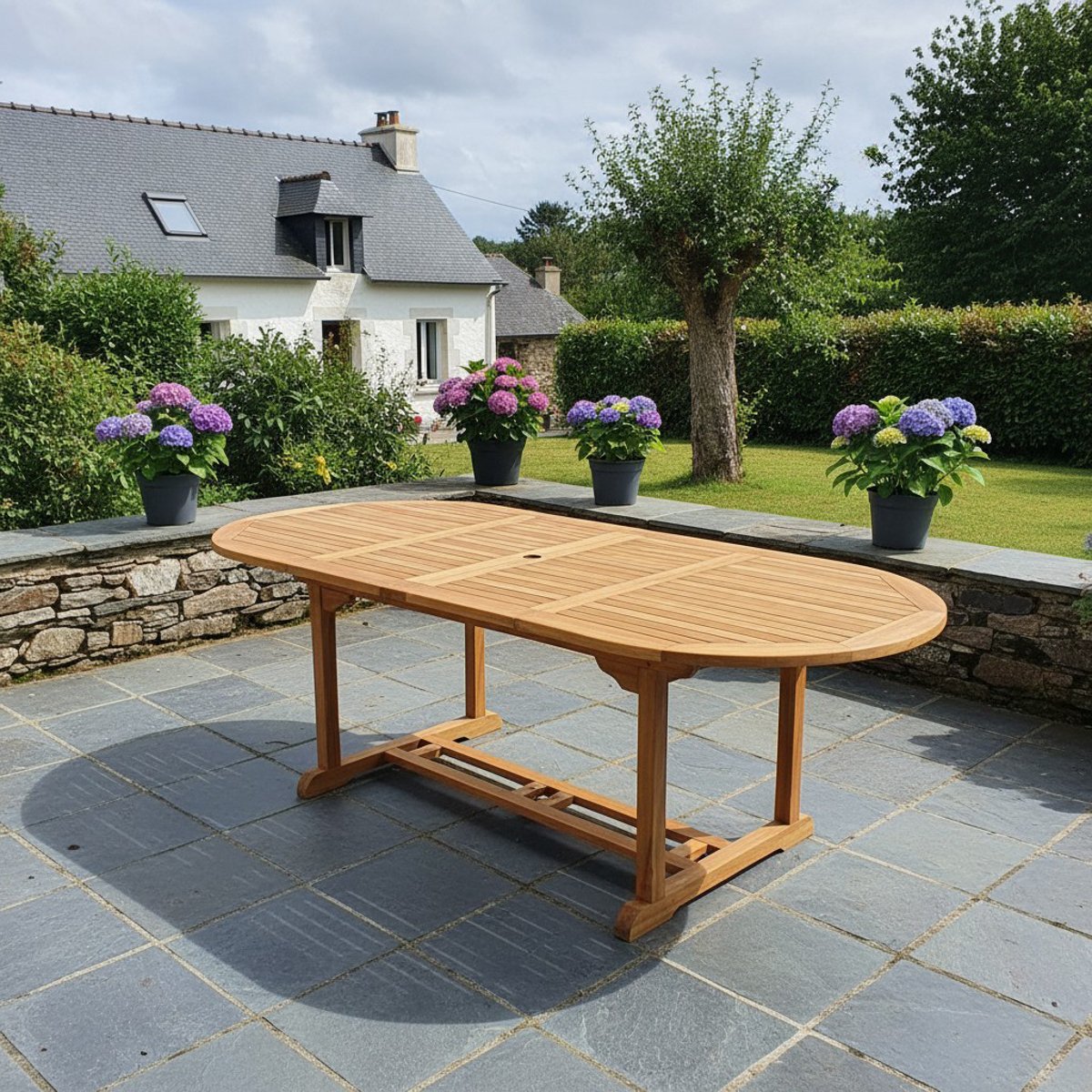 Table extensible ovale teck massif Vérone 160/240 x 100 cm naturel, TECK ATTITUDE