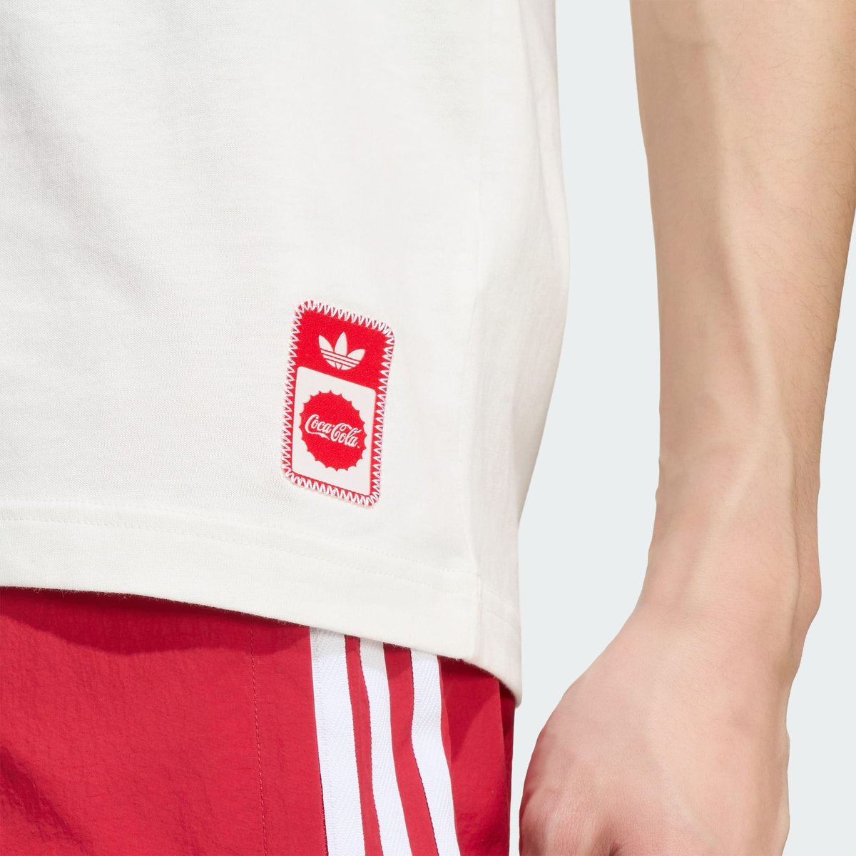T-Shirt Cali Adidas X Coca-Cola Classic Sport T-Shirt Cali Adidas X Coca-Cola Classic Sport white, adidas Originals