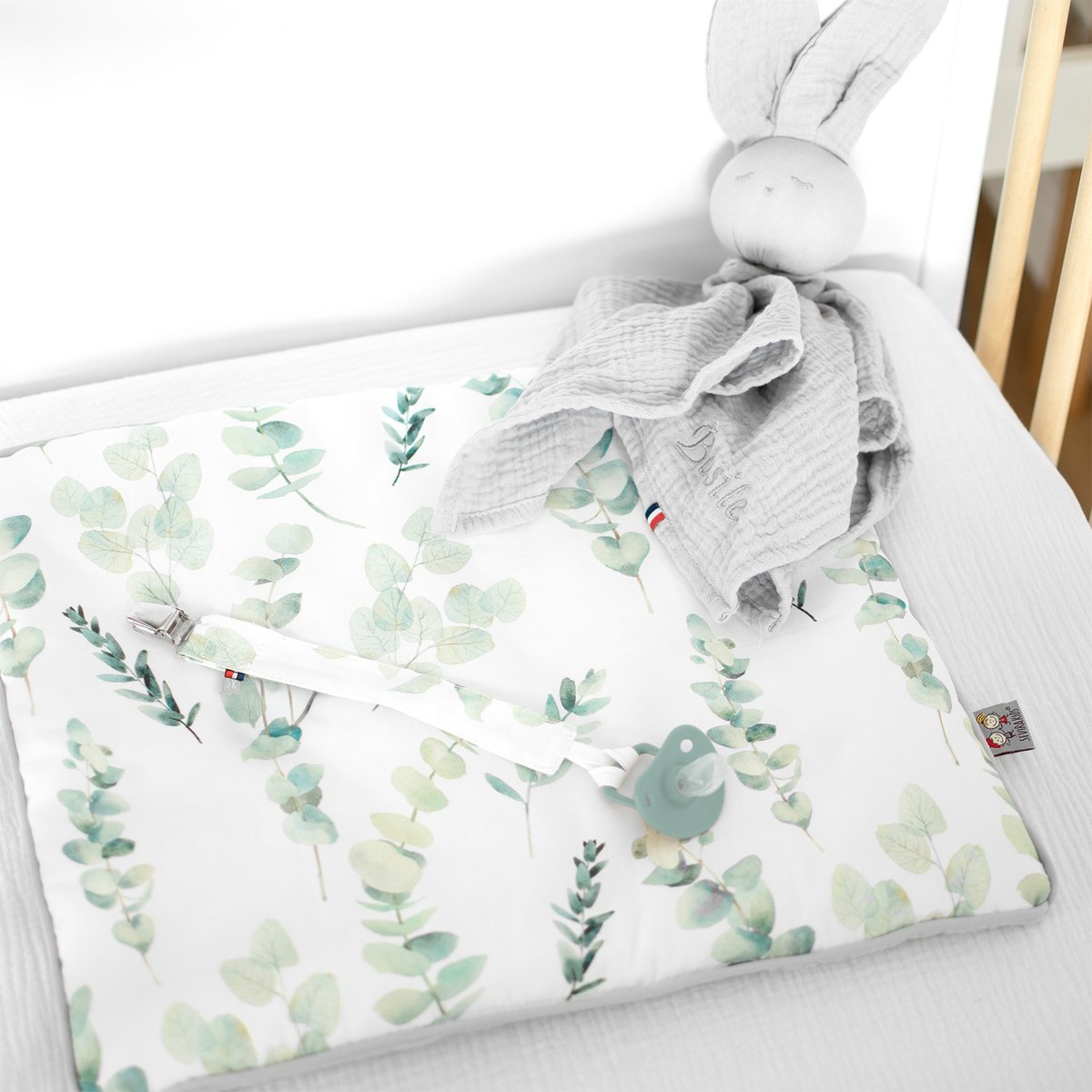 Attache tétine personnalisable en coton EUCALYPTUS eucalyptus, vert, gris, SEVIRA KIDS