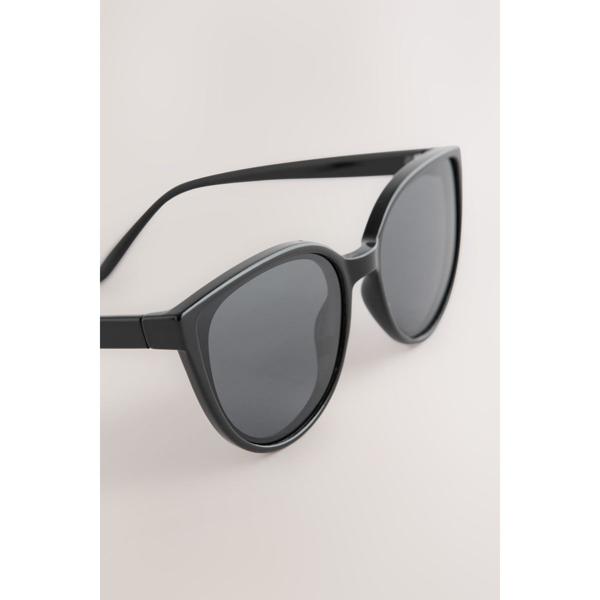 Lunettes de soleil œil-de-chat noir, NEXT