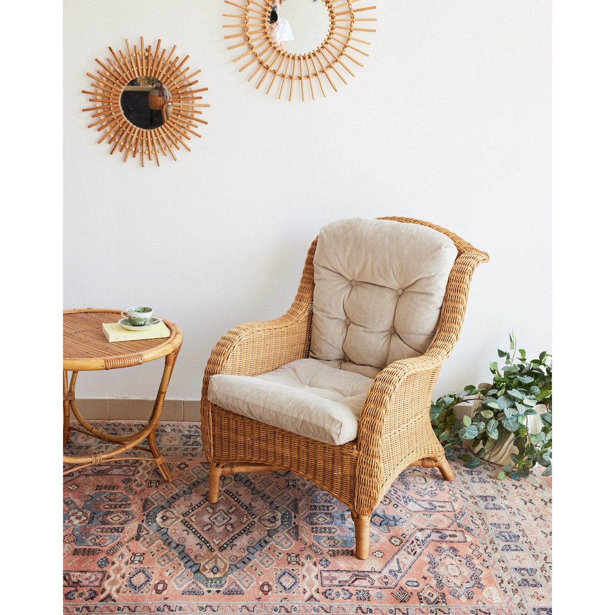 Fauteuil en osier vintage Ernest N°1044 - Bon état bois clair, DEBONGOUT
