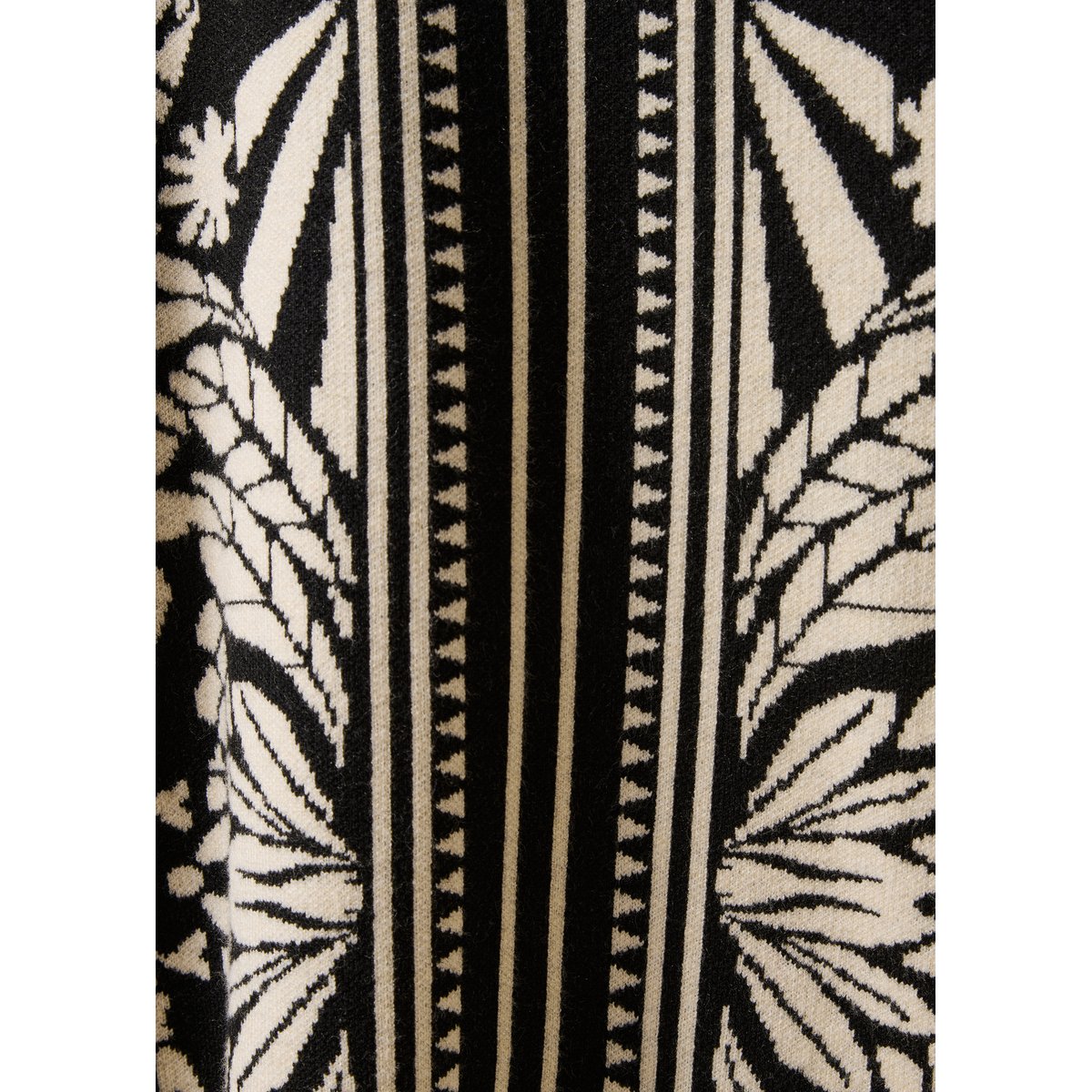 Gilet mi-long en maille jacquard bicolore noir/blanc, LA FEE MARABOUTEE