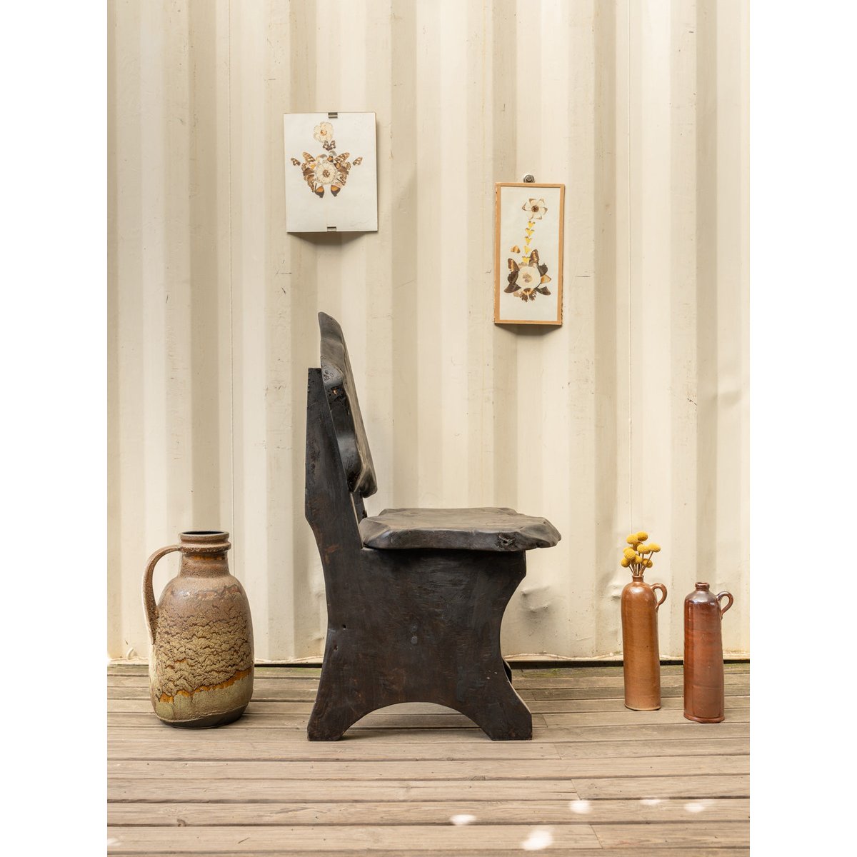 Chaise en bois noir Claude N°1518 - Bon état noir, DEBONGOUT