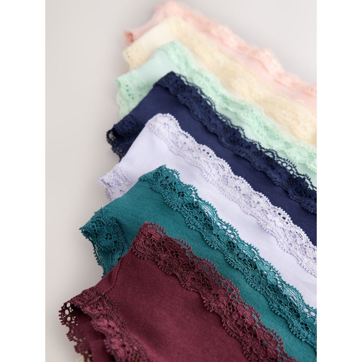 Culotte en dentelle et coton, lot de 7 violet/vert, NEXT