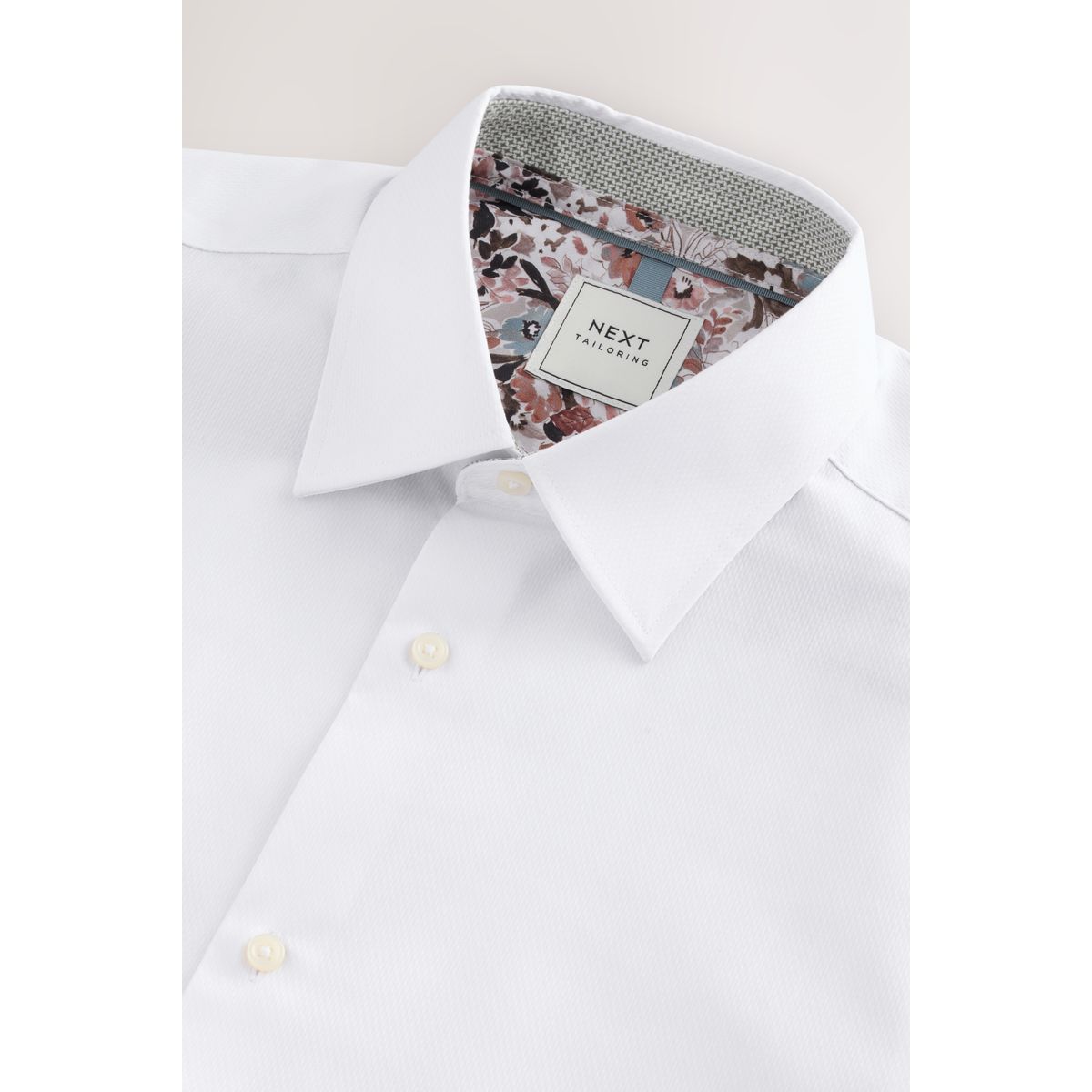 Chemise facile d’entretien à détails texturés blanc, NEXT
