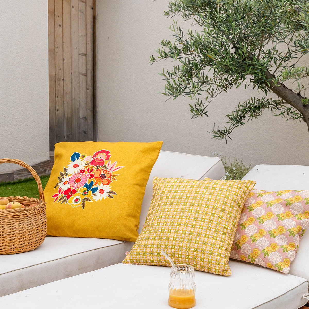 Housse de coussin extérieur NOUR jaune, VENT DE BOHÈME