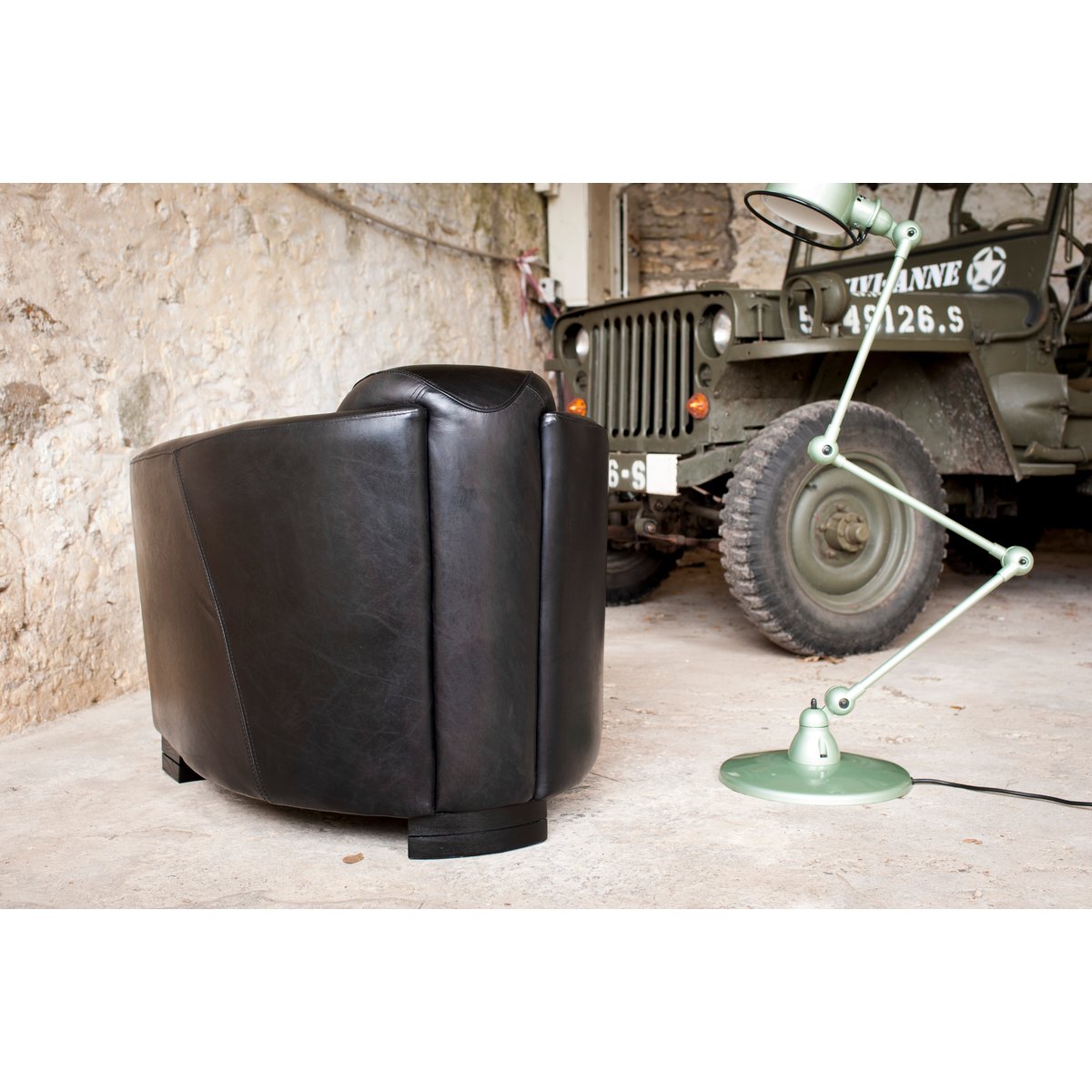 Fauteuil en cuir RED BARON noir, PRODUIT INTERIEUR BRUT