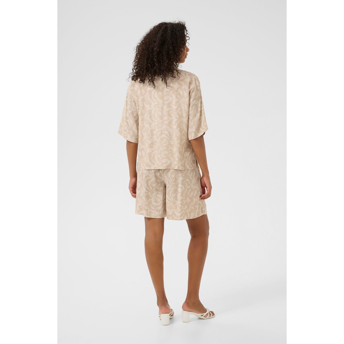 Long sleeved shirt beige feather gray/blanc chalk lace print, KAFFE