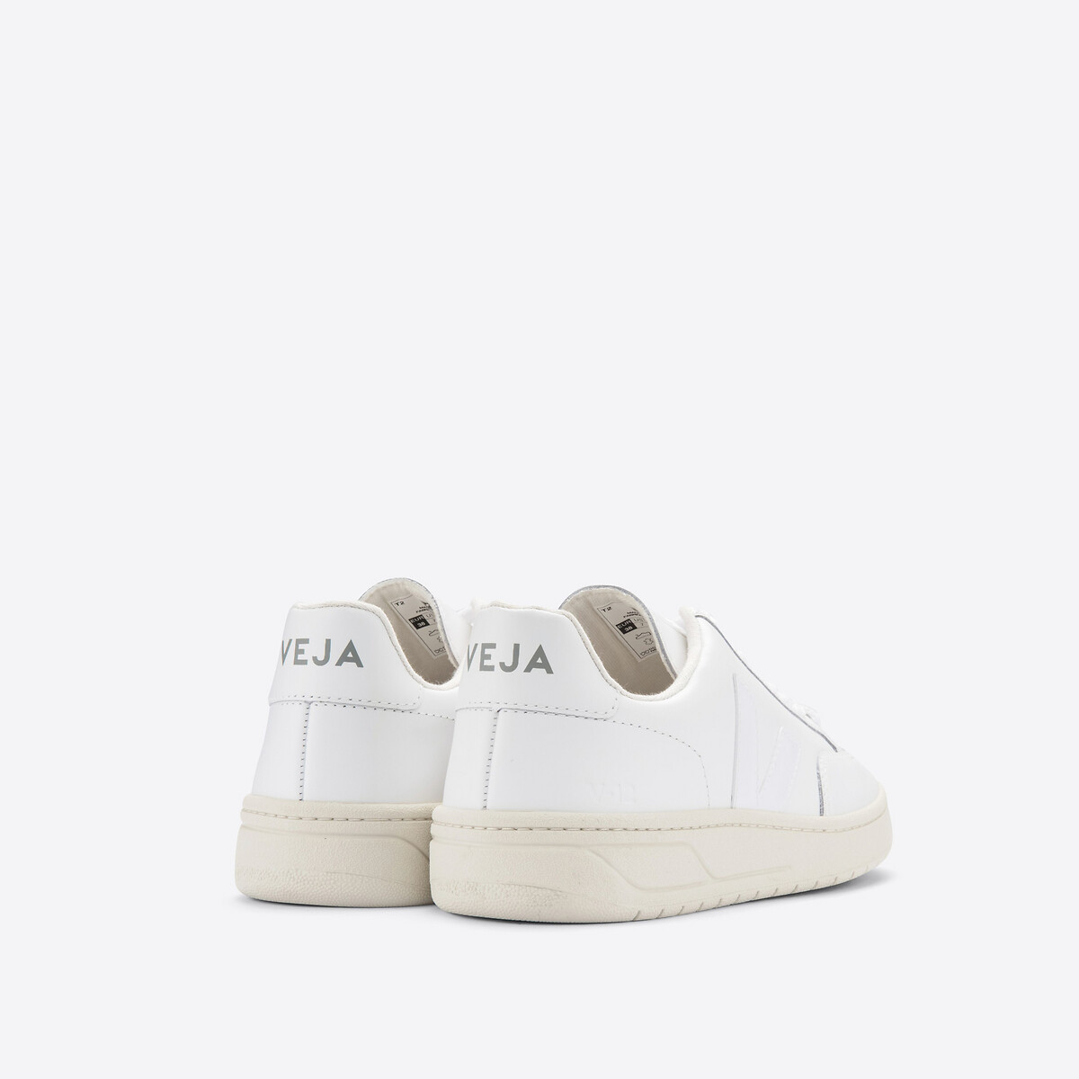 Sapatilhas em pele, com atacadores branco, VEJA