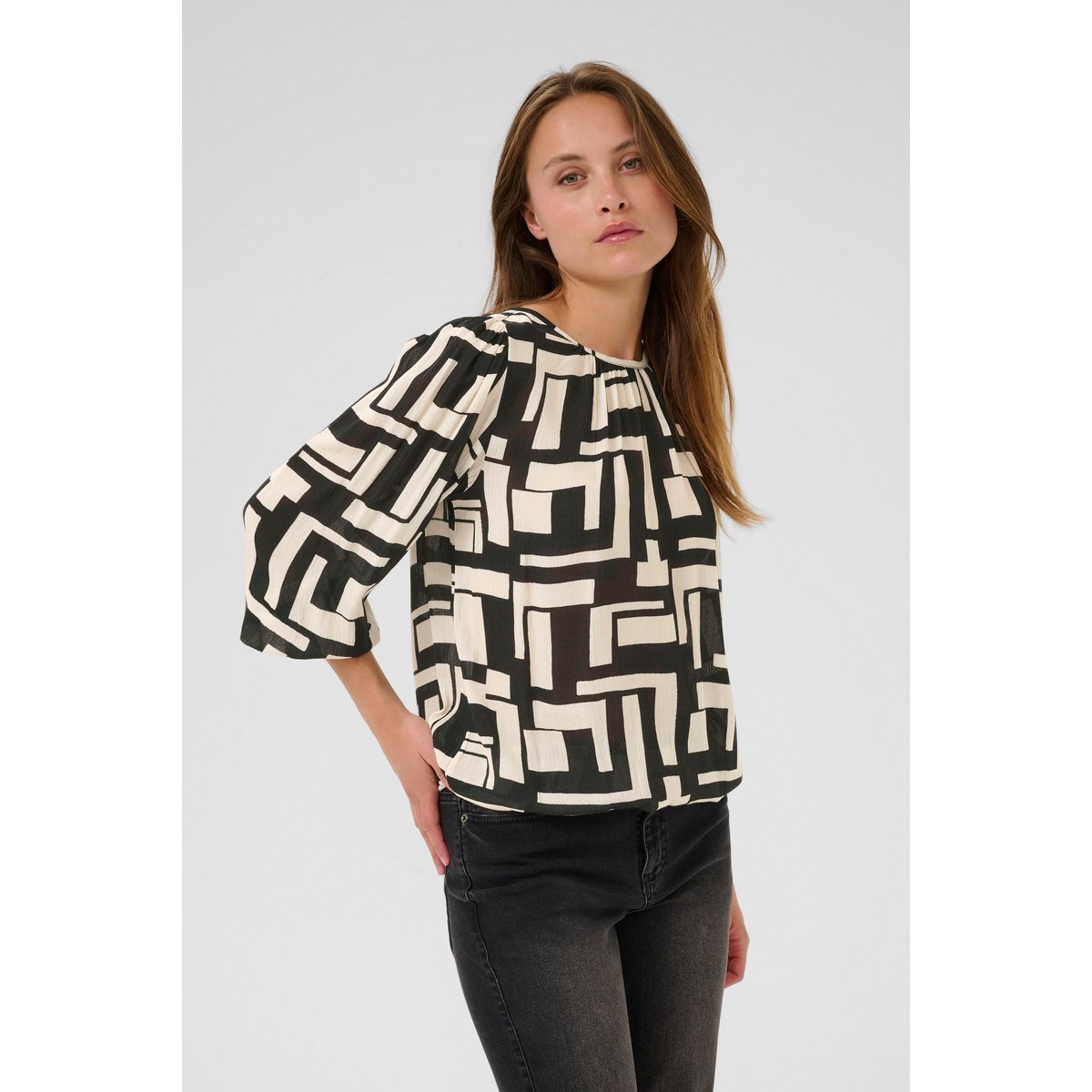 Blouse à manches longues noir/blanc graphique, KAFFE