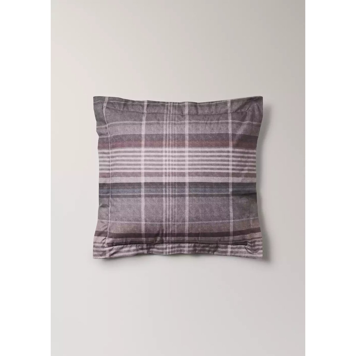 Deux taies d’oreiller en percale de coton à carreaux multicolres 50 x 50 cm marron, MANGO HOME