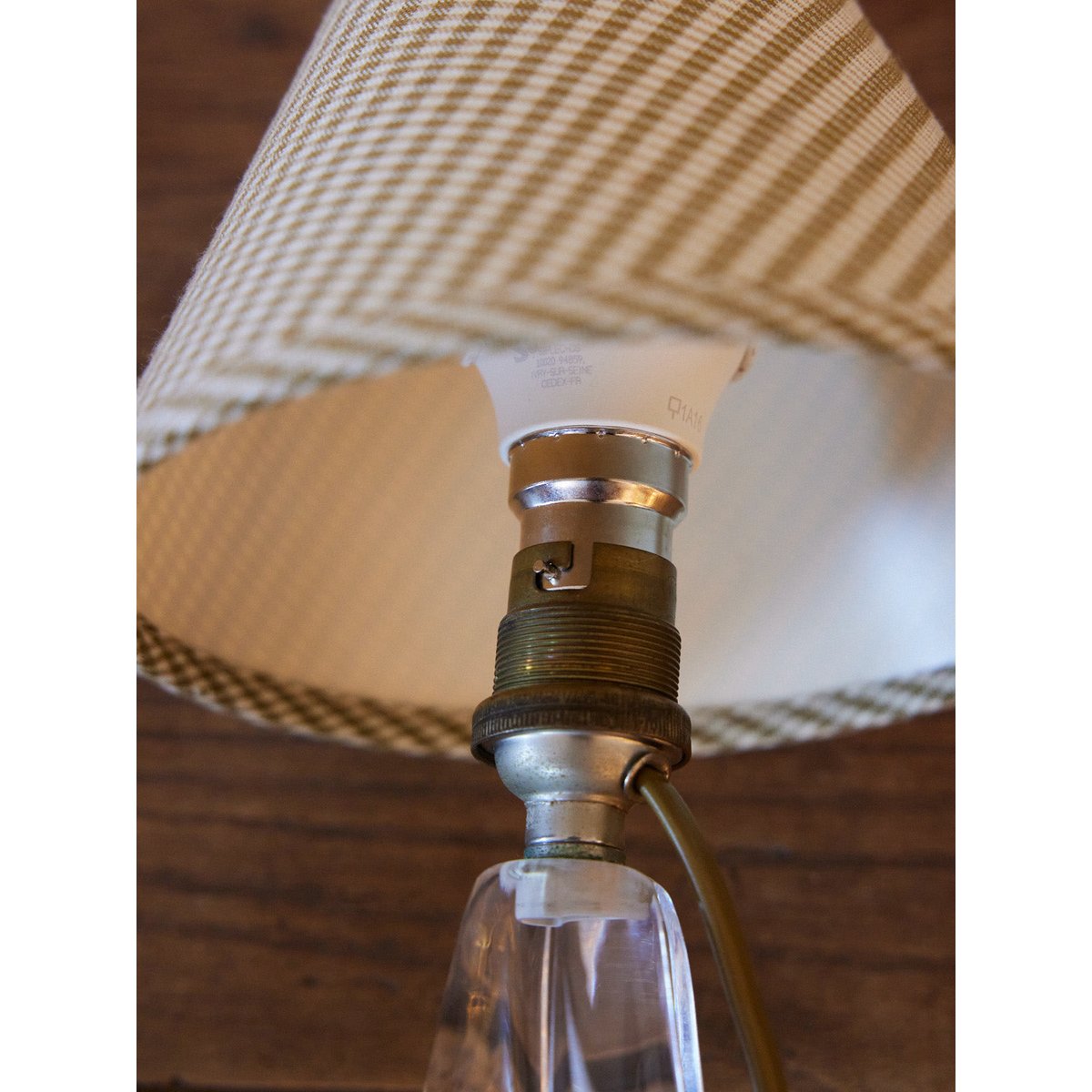 Petite lampe en cristal et vichy Suzanne N°645 - Bon état transparent, DEBONGOUT