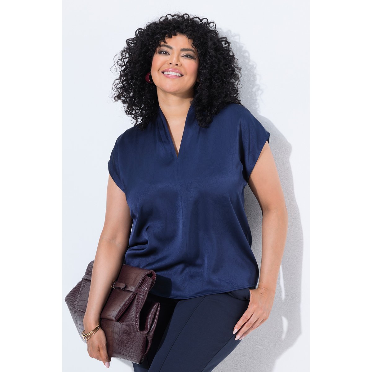 Blouse en satin, pli fantaisie marine, ULLA POPKEN