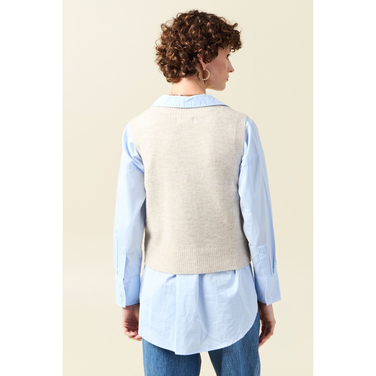 Pull sans manches col en V creme, BONOBO