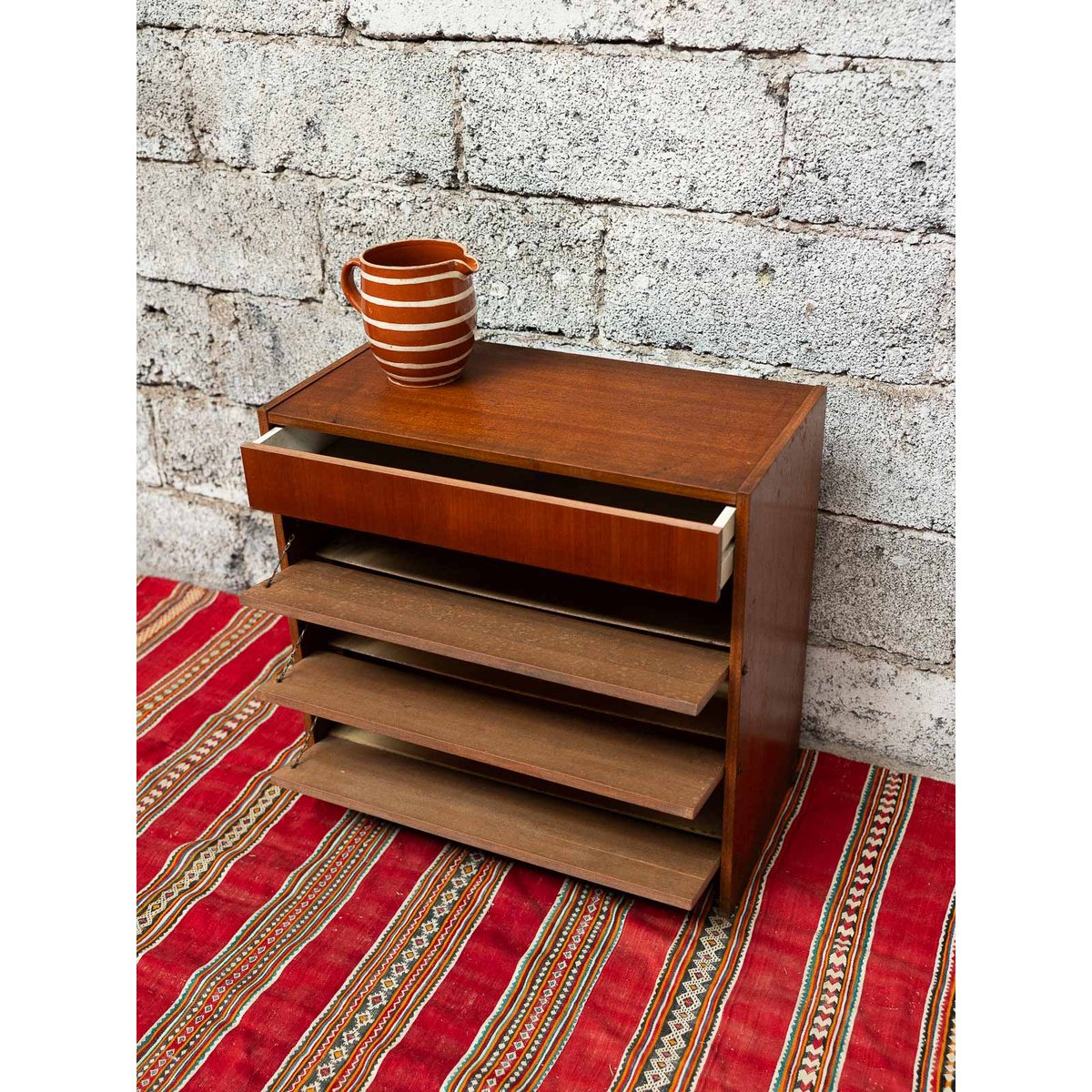 Commode de rangement Olga N°714 - Bon état bois foncé, DEBONGOUT