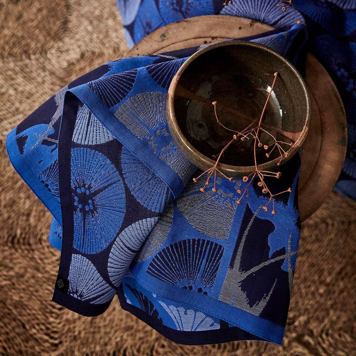 Torchon Yukata Indigo 57x74 100% coton bleu indigo, LE JACQUARD FRANCAIS