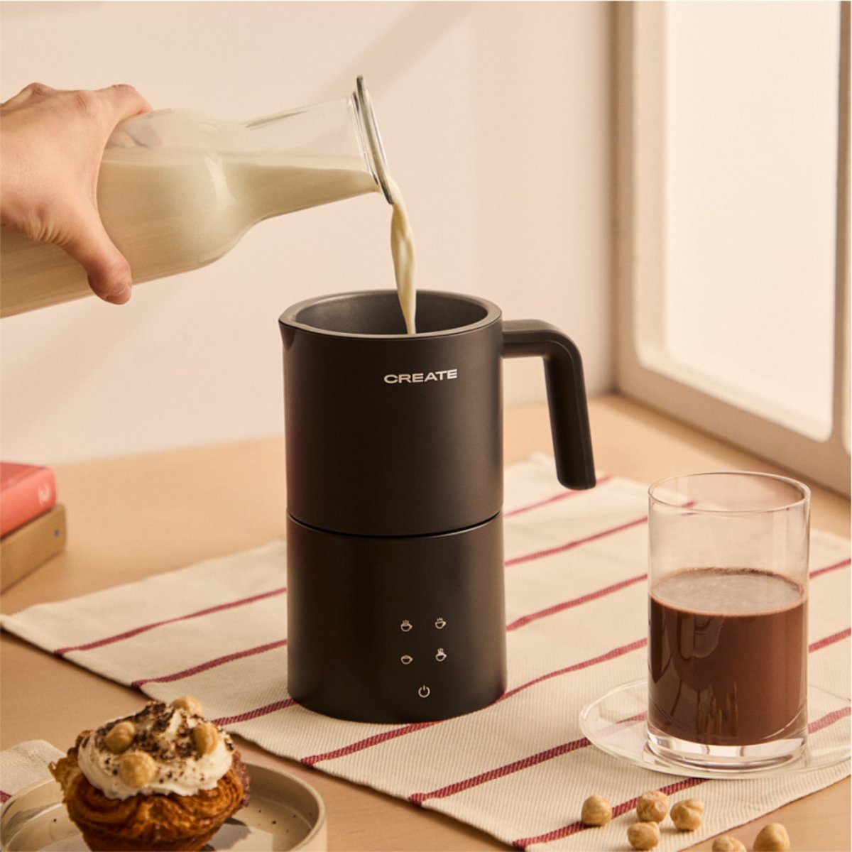 Mousseur et chauffe-lait MILK FROTHER STUDIO PRO noir, CREATE