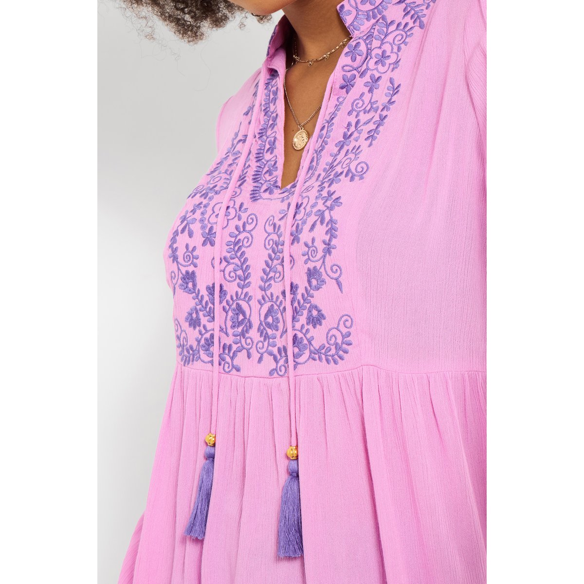 Blouse brodée à pompons remarquable rose, JOE BROWNS
