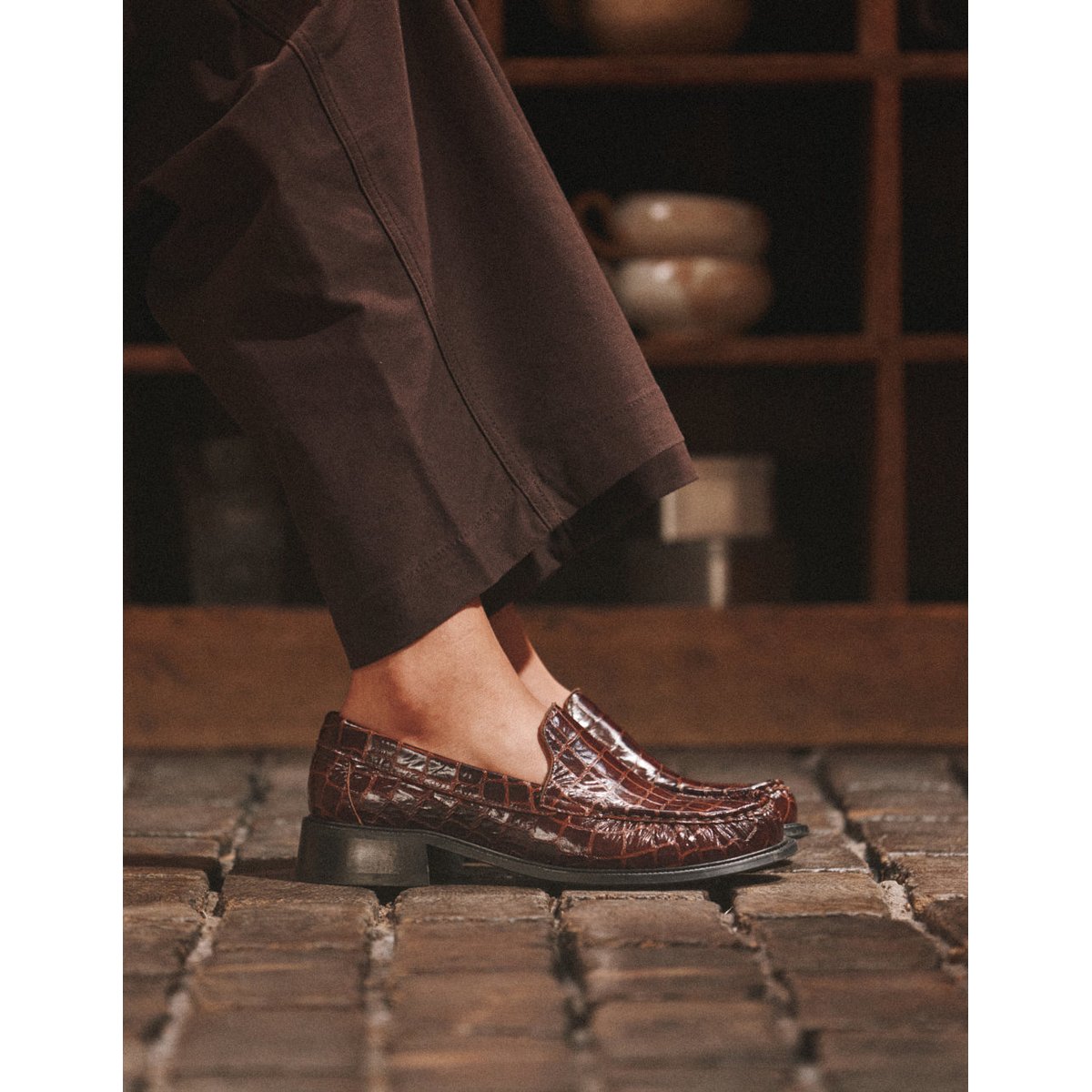 Mocassins AURI cuir croco marron, ODAJE