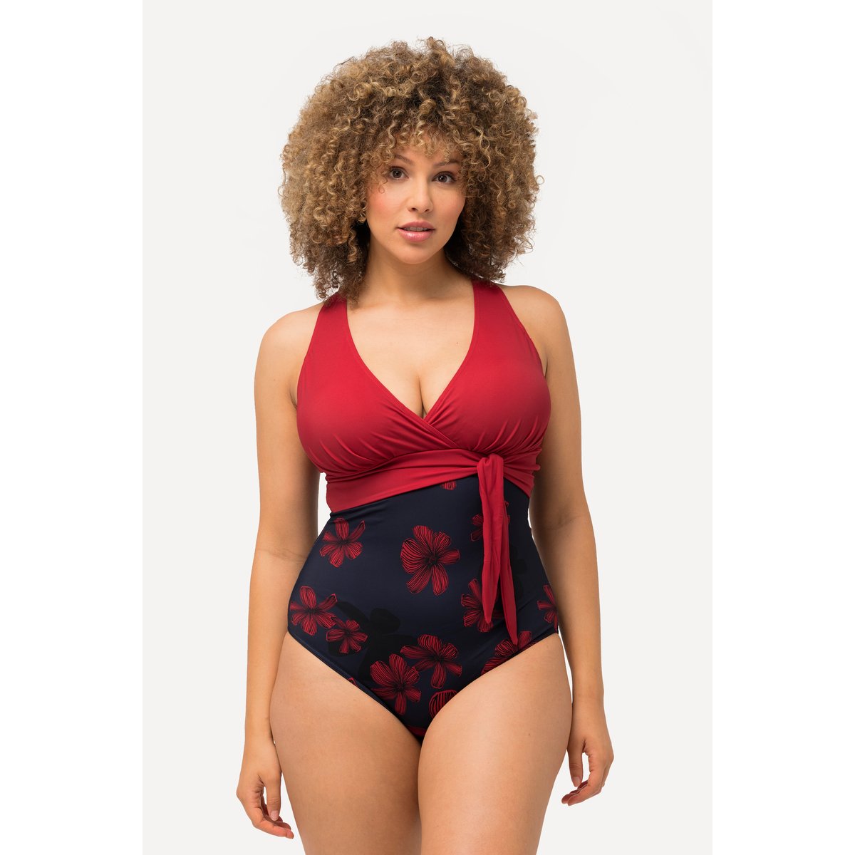 Maillot de bain à bonnets souples. salsa, ULLA POPKEN