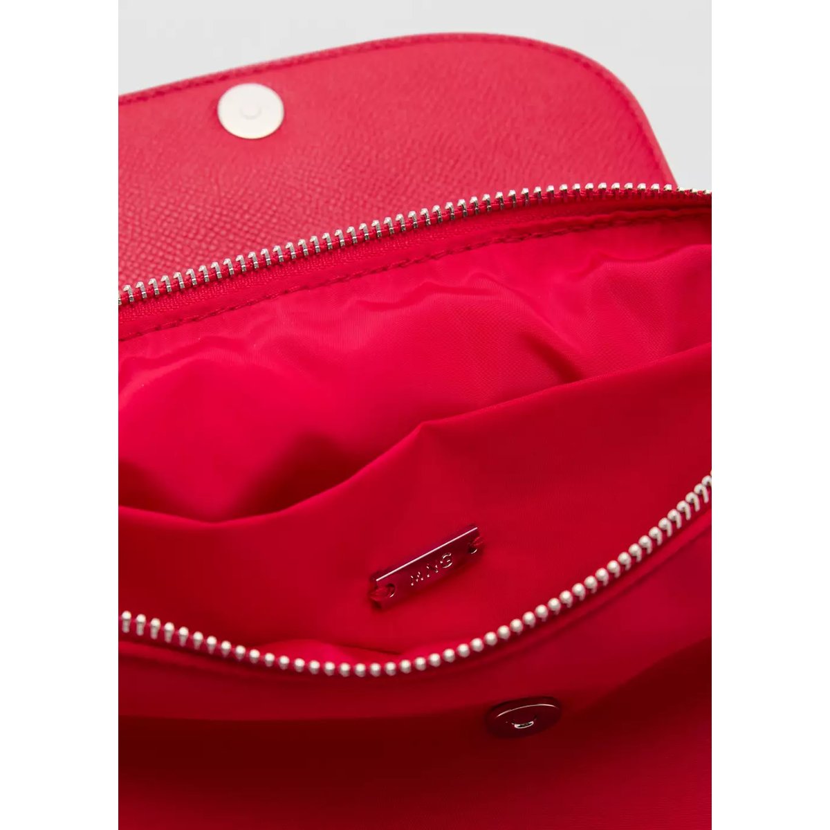 Trousse de toilette nylon avec anse rouge, MANGO