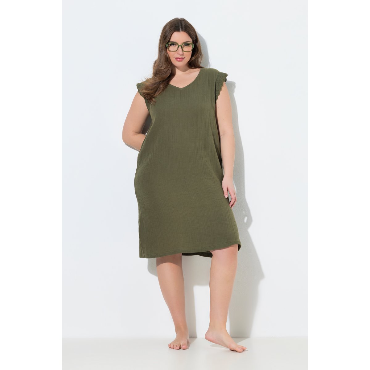 Chemise de nuit en mousseline vert olive, ULLA POPKEN