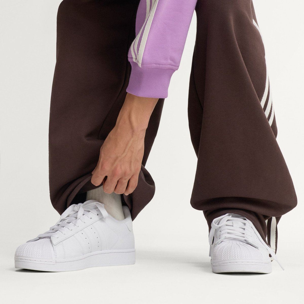 Pantalon De Survêtement Ourlets Droits 3 Bandes Adisignature dark brown / off white, adidas Originals