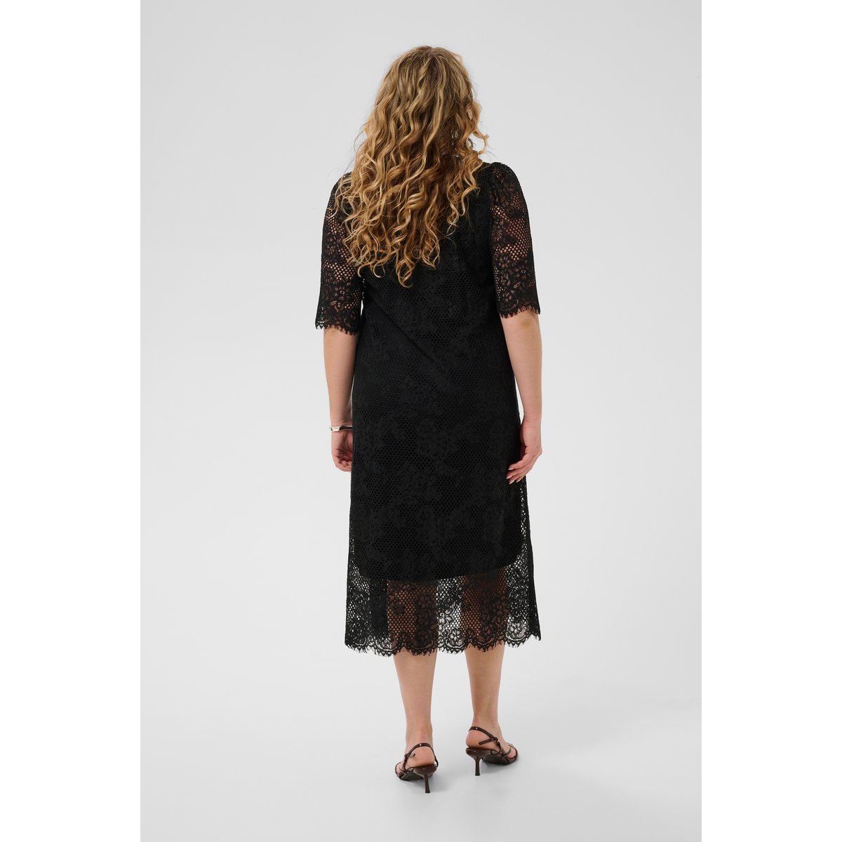 Robe noir black deep, KAFFE CURVE