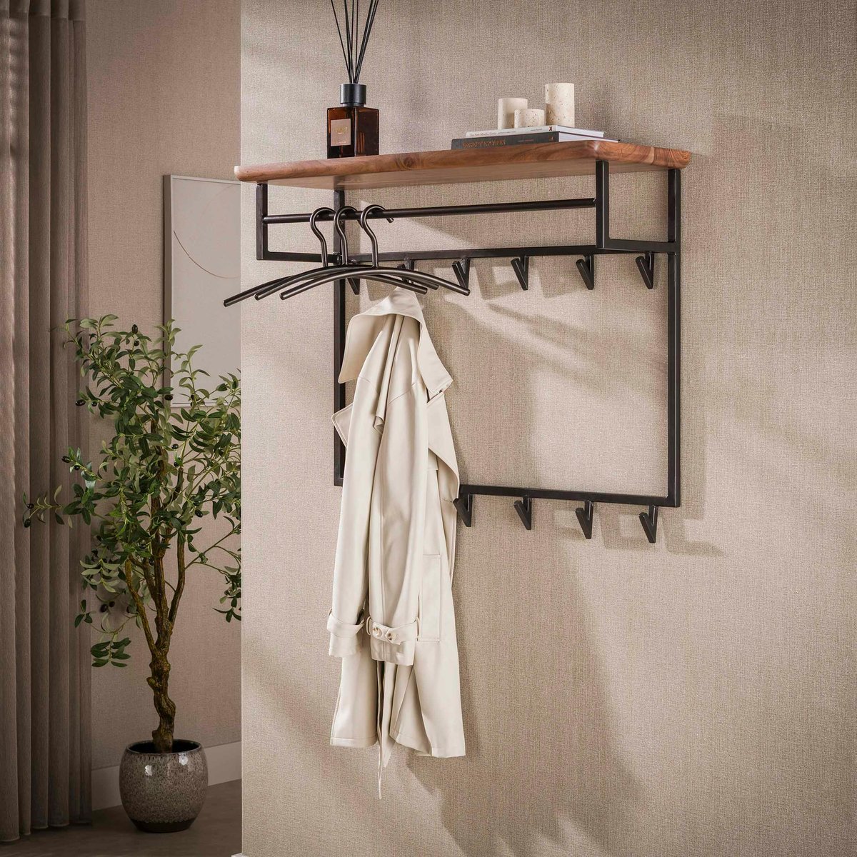 Portemanteau mural 1 étagère bois 1 tringle 12 crochets NAKO marron, PIER IMPORT