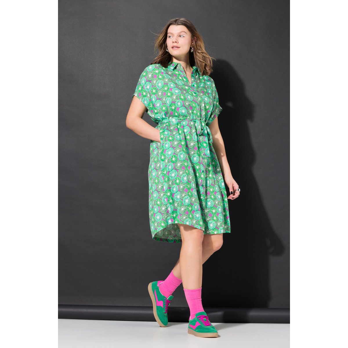 Robe-chemisier longueur midi, imprimé fruits vert clair, STUDIO UNTOLD