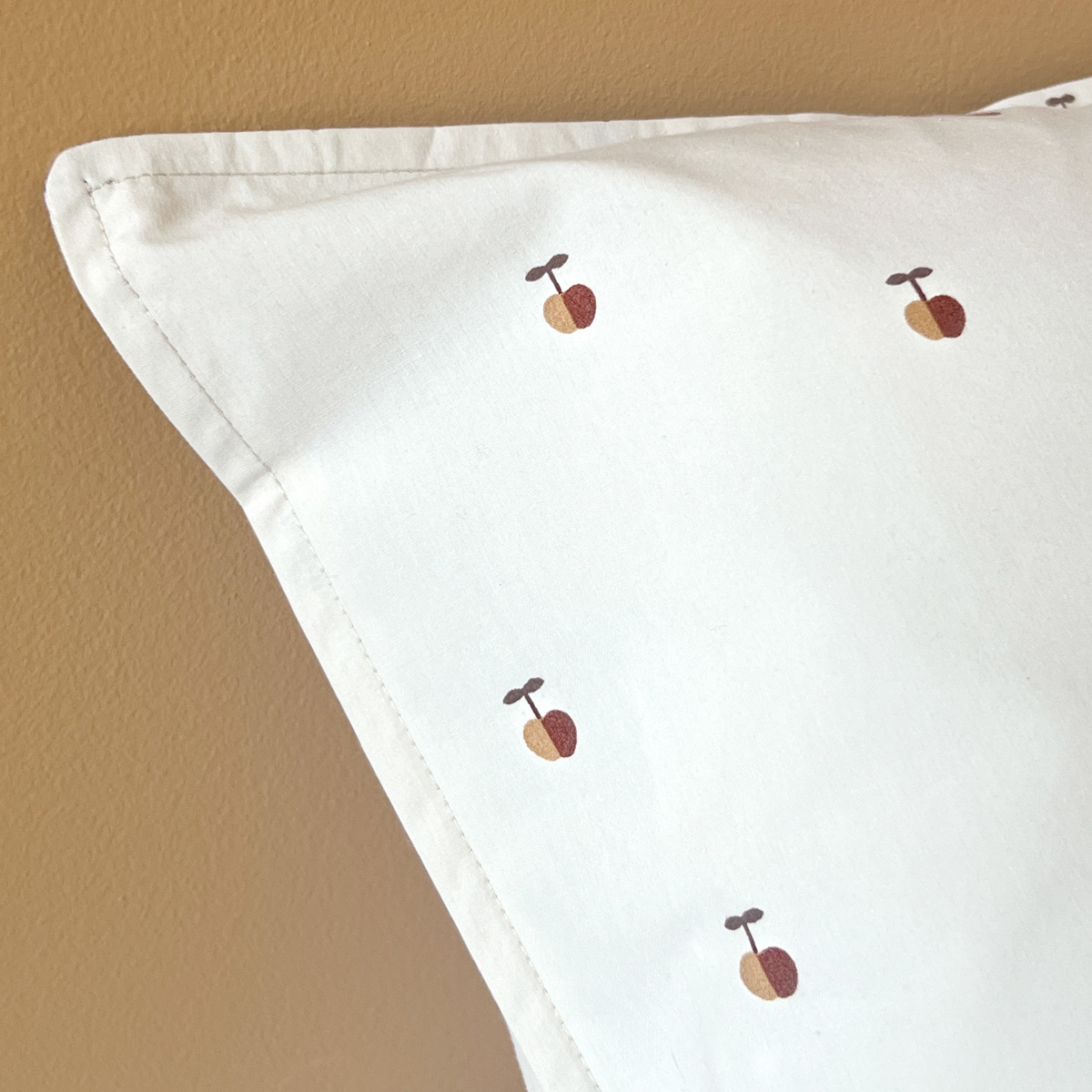 Parure de couette bébé coton bio pommes POM POUCE écru, LITTLE CREVETTE