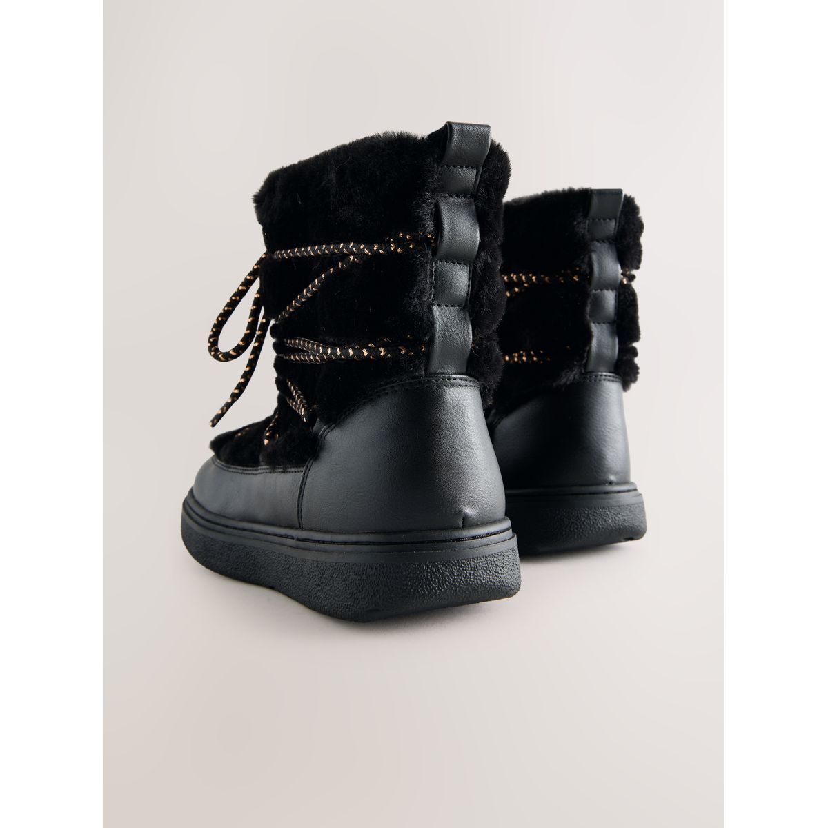 Bottines imperméables en peau lainée noir, NEXT